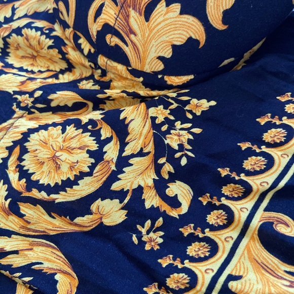 Top! - Picture 3 of 3